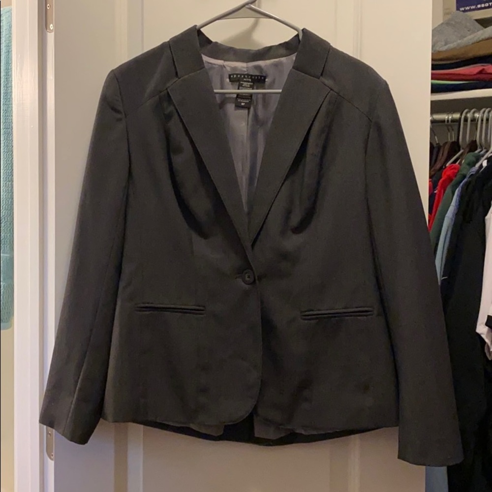 Women’s dark gray blazer, 8P